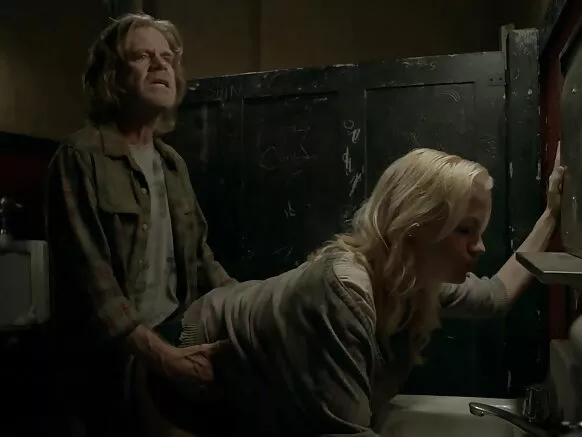 এমিলি বার্গেল, শানোলা হ্যাম্পটন, এমি রসম - সিজনের কালো ব্রেস্টেড আফ্রিকান সেলিব্রিটি।